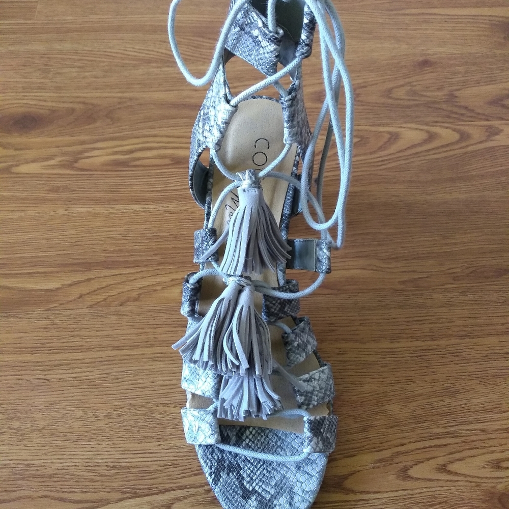 Sandals - Picture 3 of 6